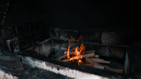 Creating an Inviting Fire Pit for Small Outdoor Spaces