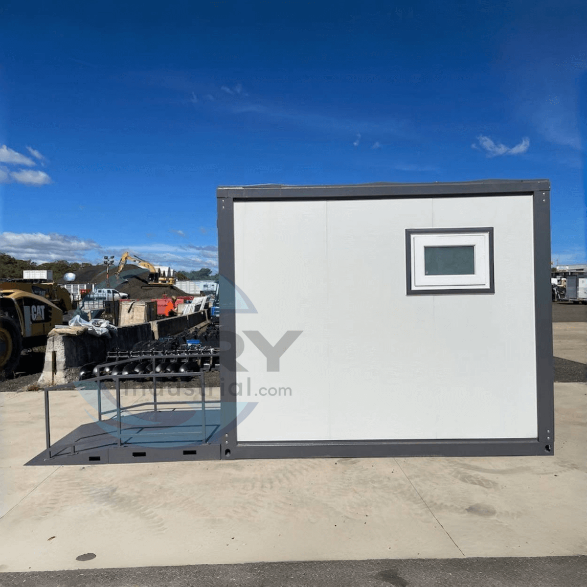 Chery Industrial 10 ft Handicap‑Accessible Portable Toilet SUIMT10FTADA