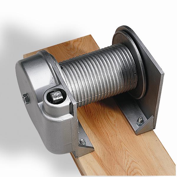 Gared Manual Winch Folding Basketball Backstop Operation 1123