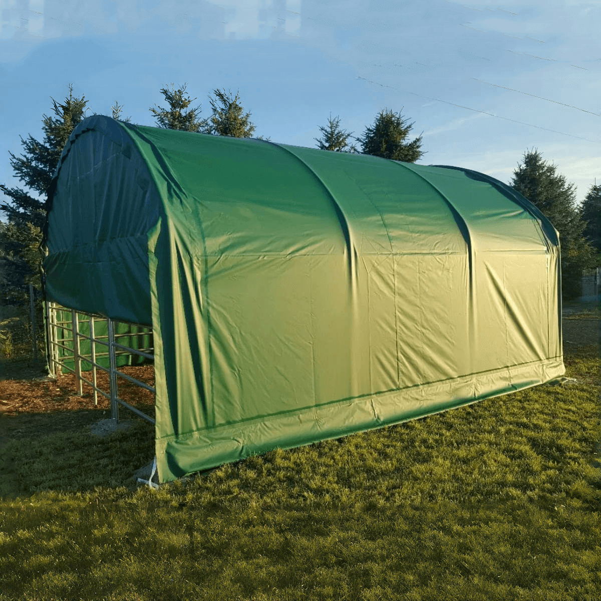 Chery Industrial 13' x 13' Livestock Corral Shelter with front door