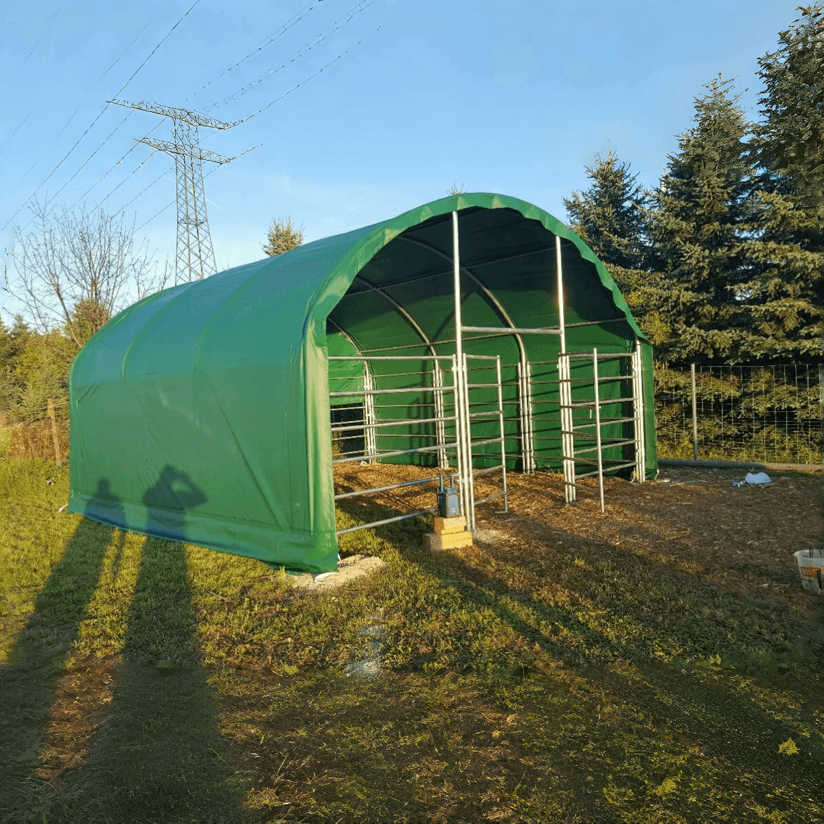 Chery Industrial 13' x 13' Livestock Corral Shelter with front door