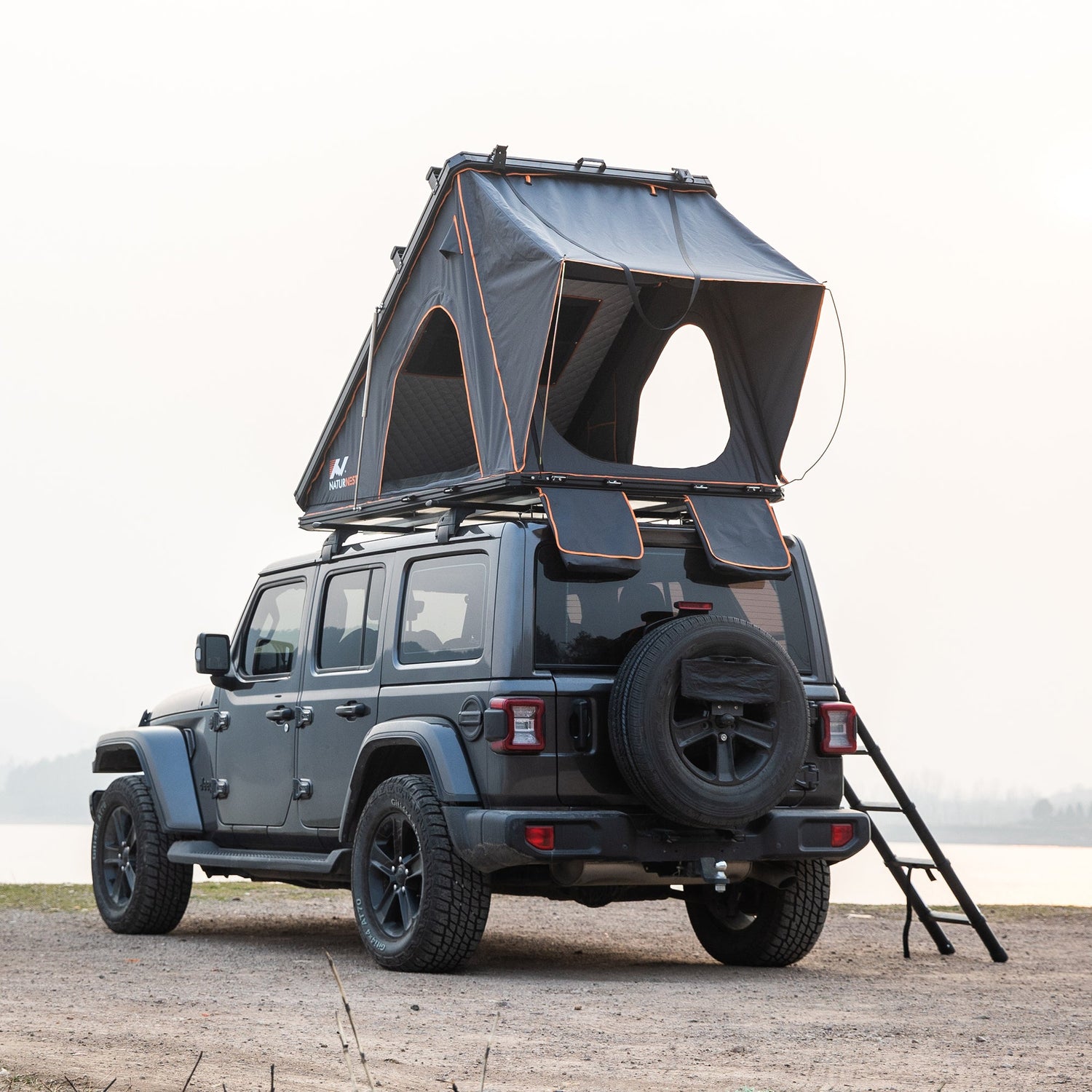 Naturnest Polaris 1 Triangle Rooftop Tent