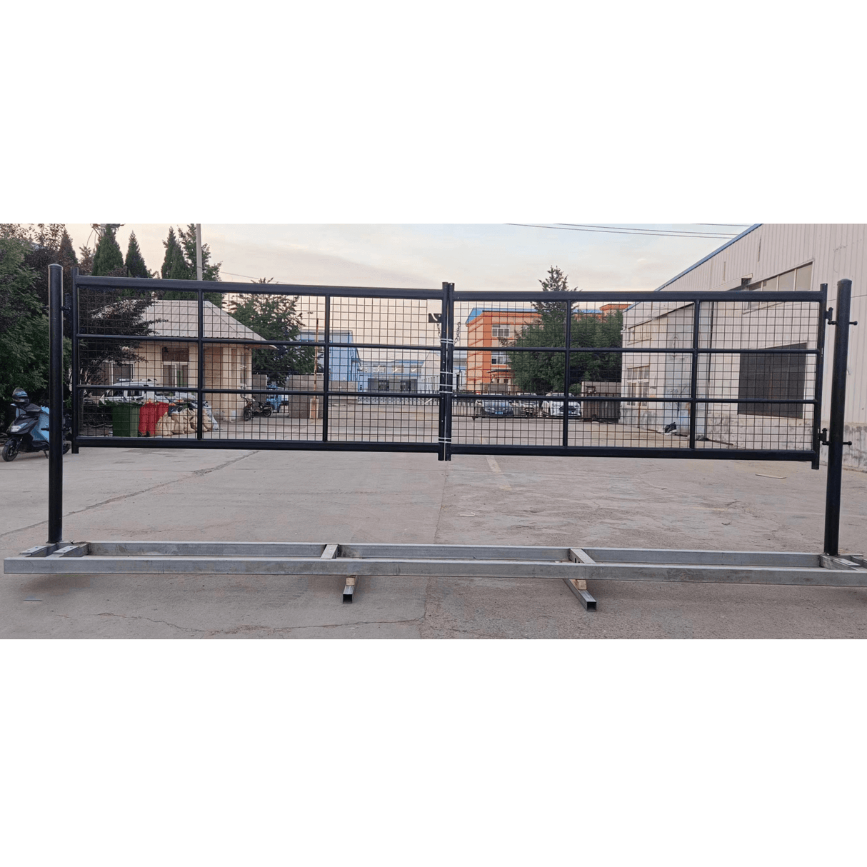 Chery Industrial 18 ft Farm Metal Grid Iron Gate Dual Swing Driveway Gate