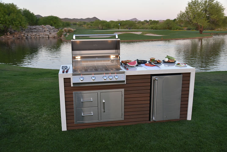 Kokomo Grills Classic Shiplap Built In Outdoor Kitchen with Waterfall Edge