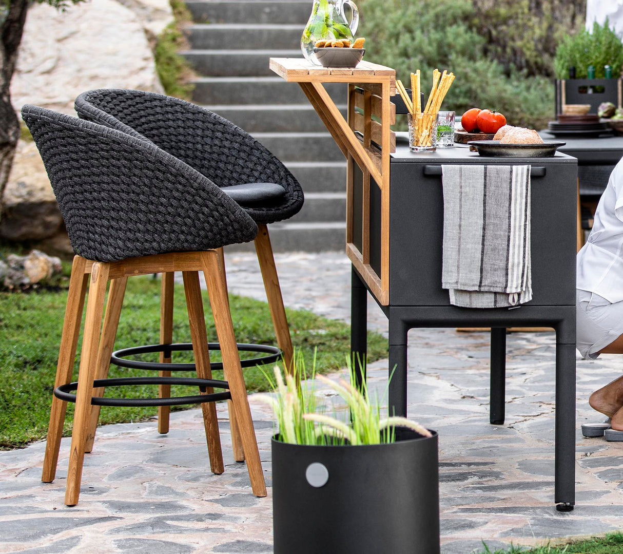 Peacock Outdoor Bar Chair 5455RODGT-5454YSN92