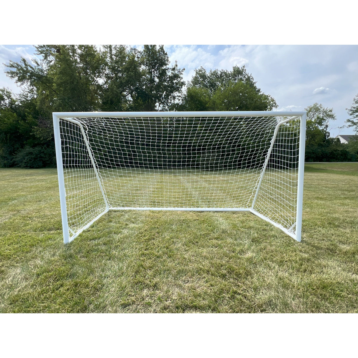 Gared Touchline® Striker 3 Round-Frame Aluminum Soccer Goal 8′ × 24′ SG3RD824SPT