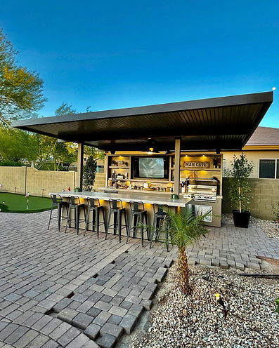 KoKoMo Grills Fantasy Island 20 x 20 Outdoor Kitchen with TV