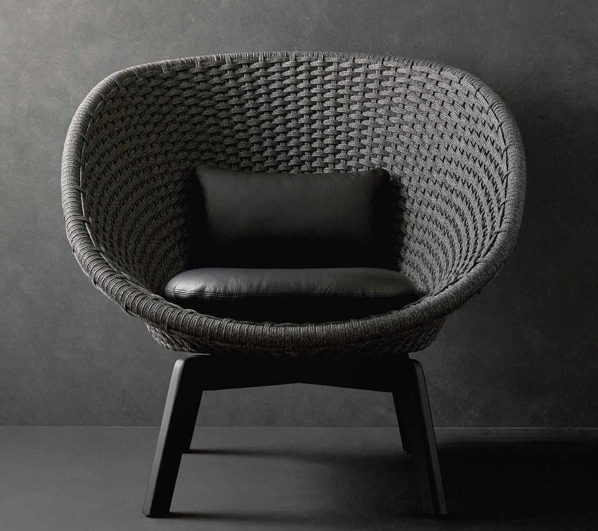 Peacock Outdoor Lounge Chair 5458RODGT-5458YS92