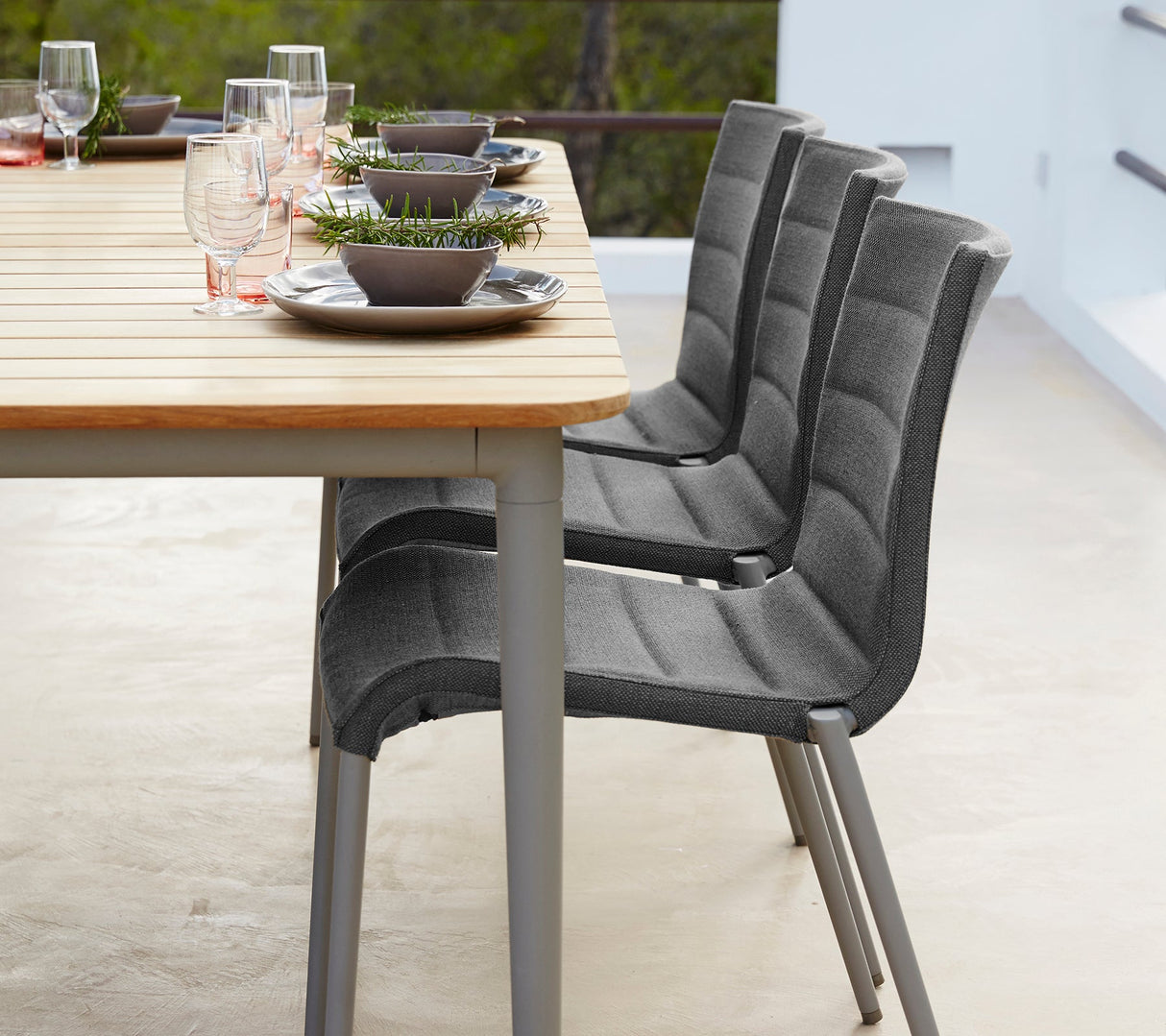 Core Outdoor Dining Chair Stackable Teak Aluminium