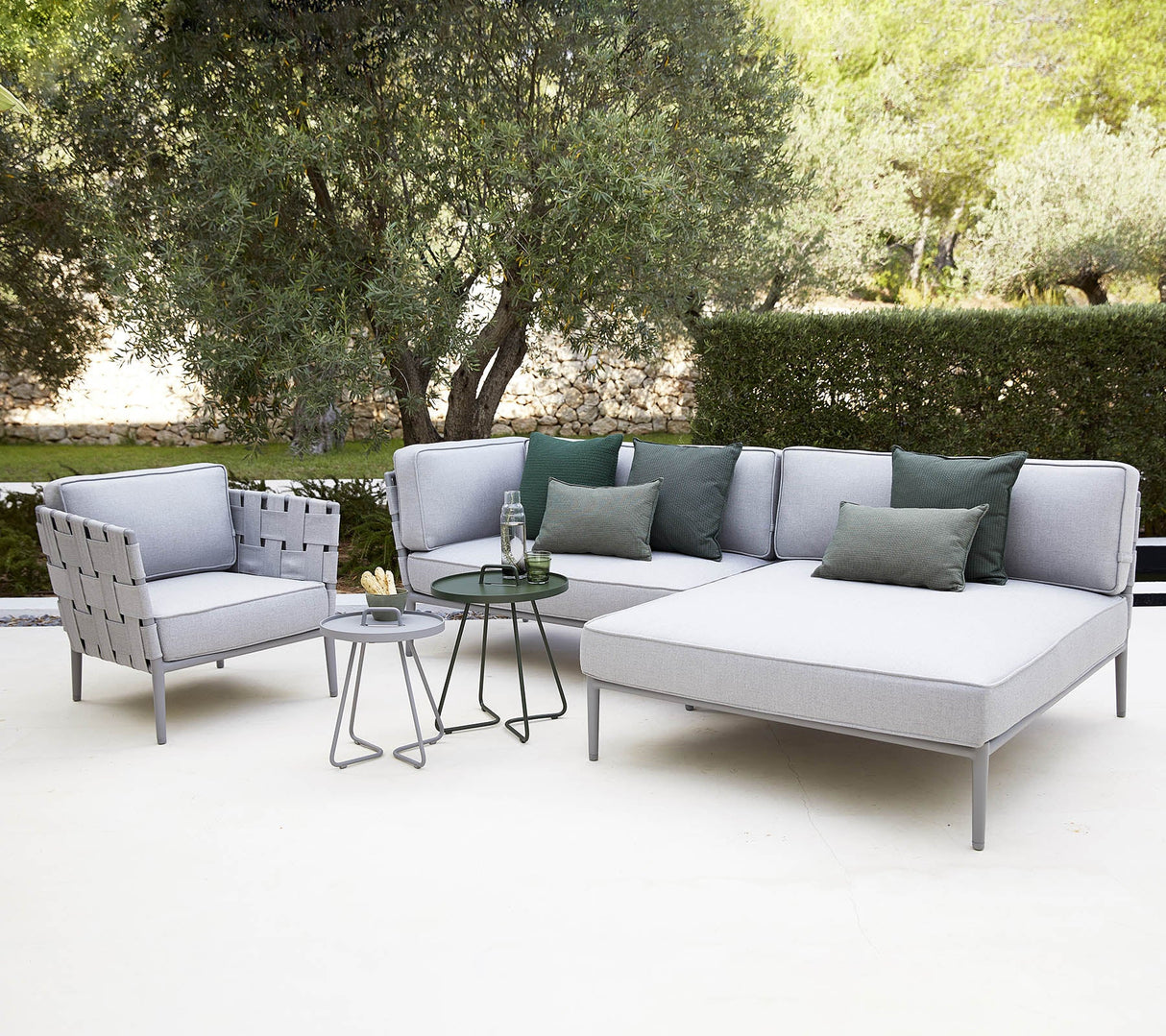 Conic Daybed Module Outdoor Daybed