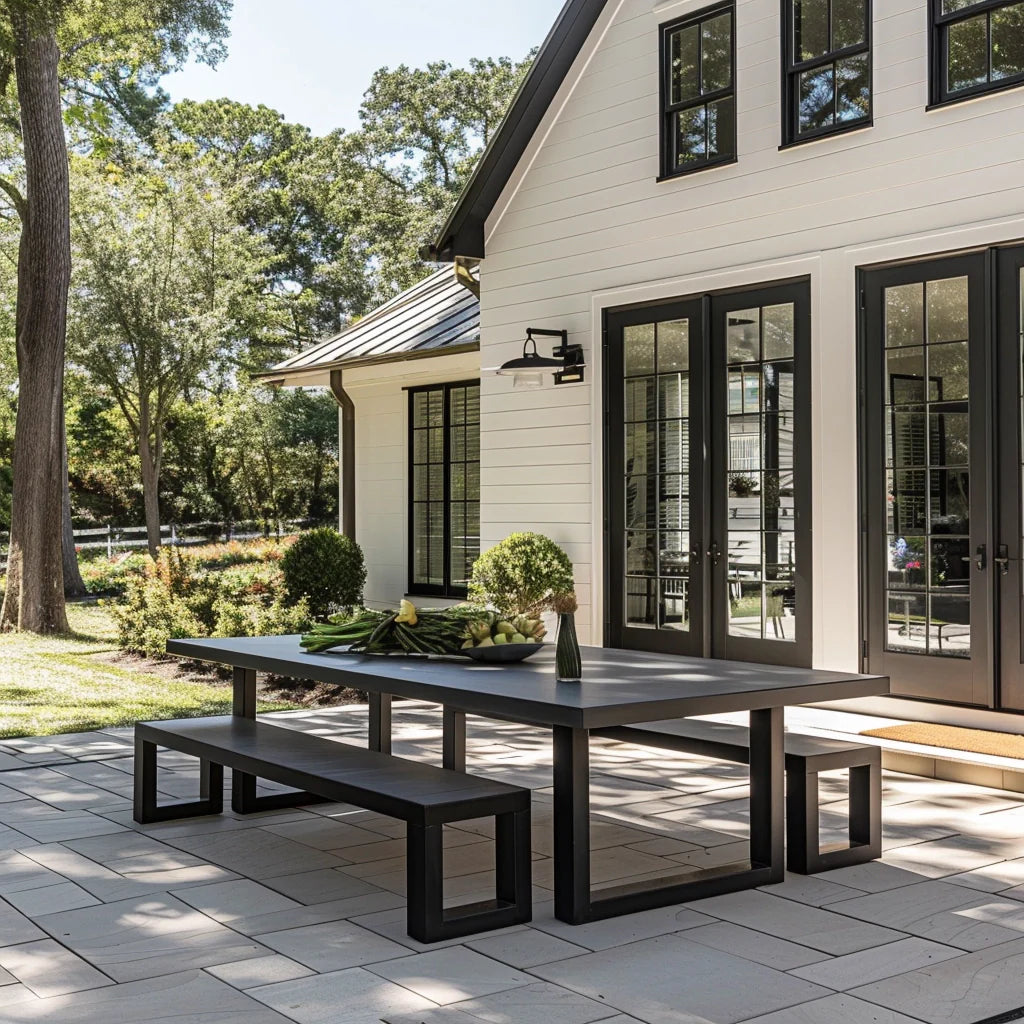 Carbon Designs The Byron Outdoor Dining Set