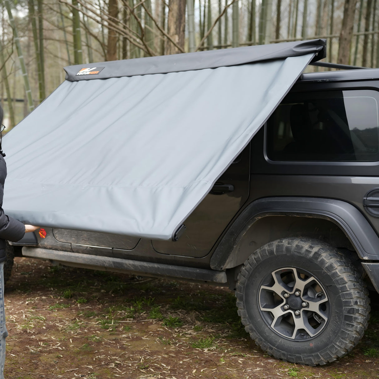Naturnest 90 Degree Straight Pull Awning