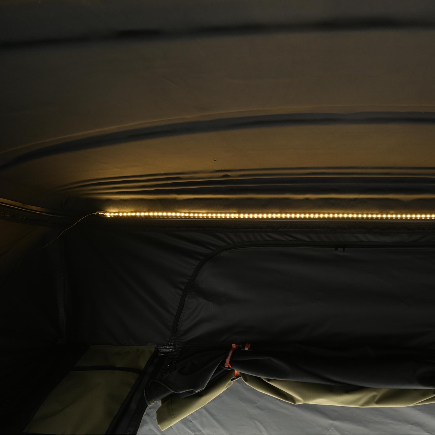 Naturnest Orion Pro Hard Shell Rooftop Tent