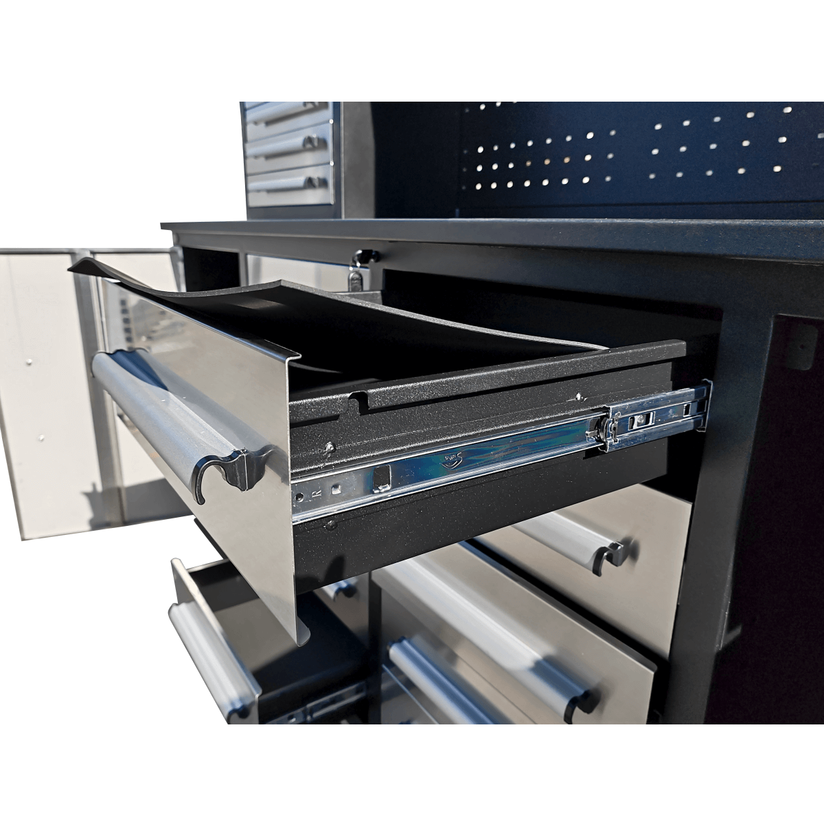 Chery Industrial 7 ft Garage Workbench Cabinet (18 Drawers & 4 Cabinets & Pegboard)