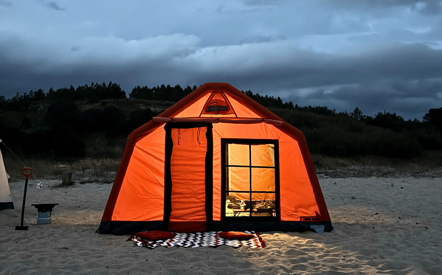 Sonmez Outdoor London Family Inflatable Tent with Digital Air Pump