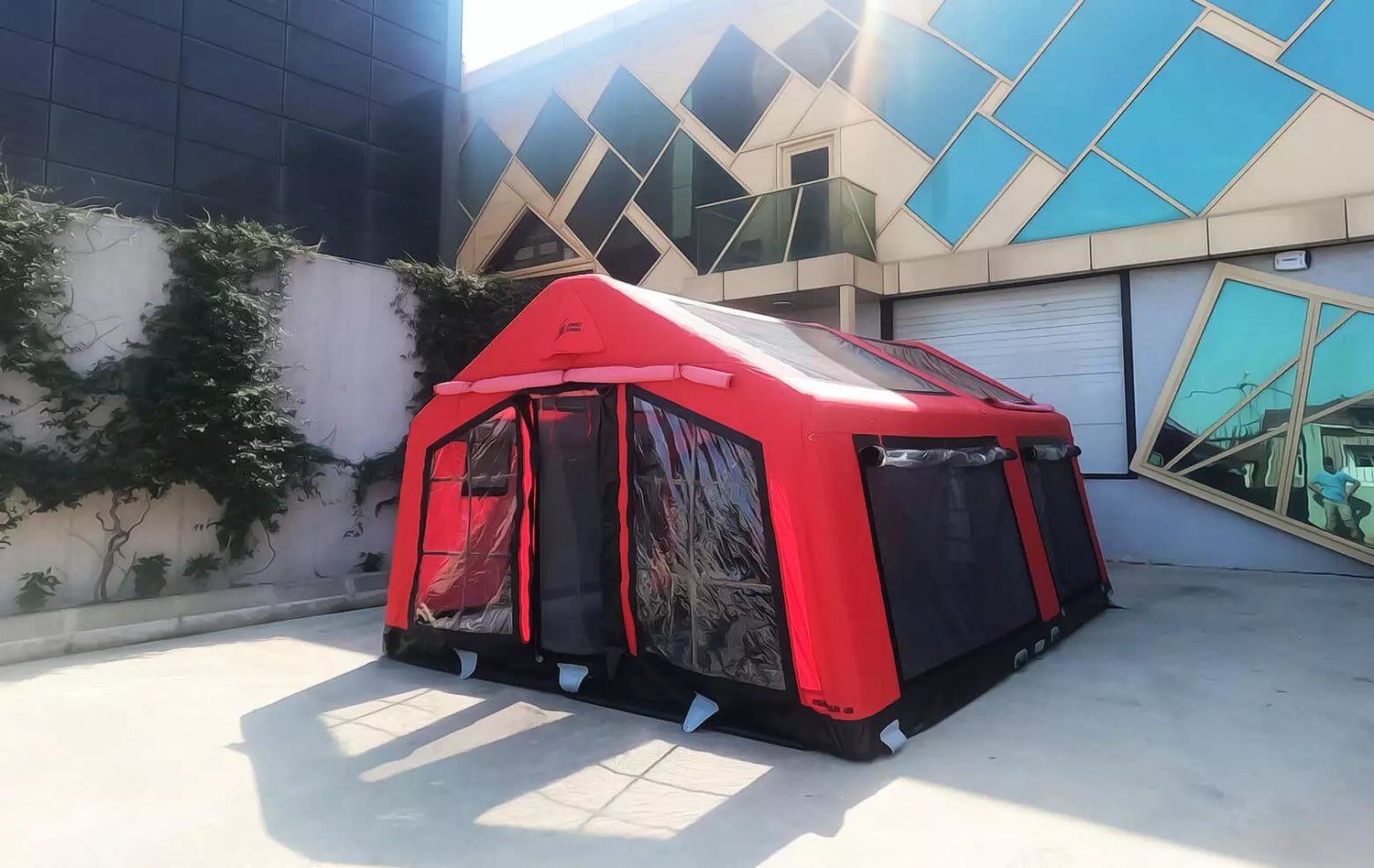 Sonmez Outdoor London Maxia 480 Premium Inflatable Glamping Tent with Digital Air Pump