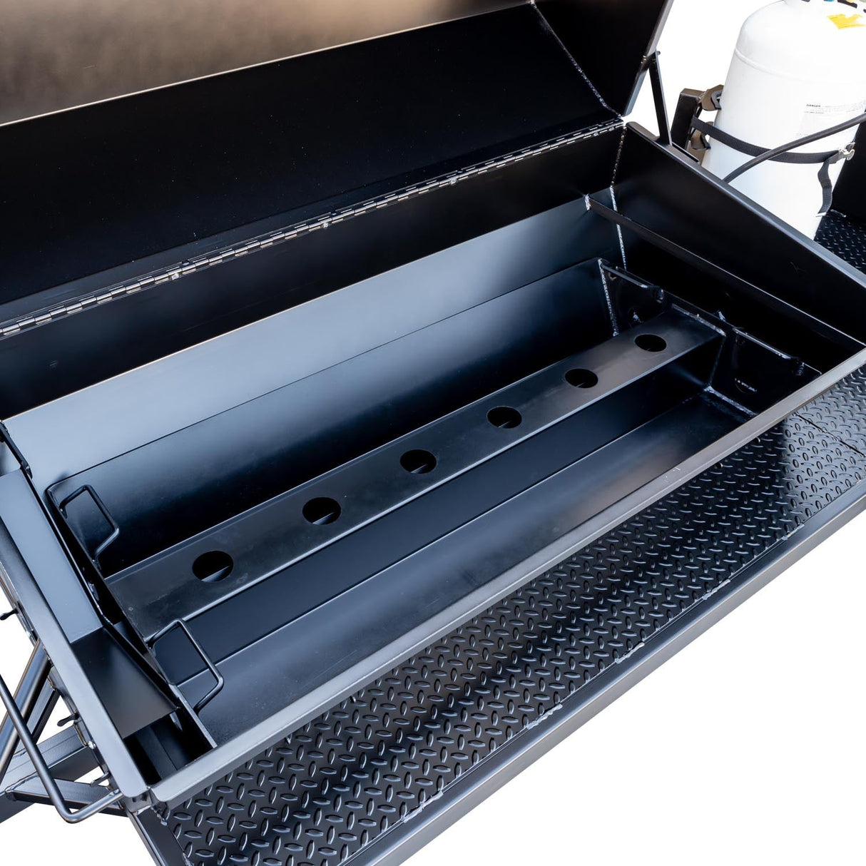 Meadow Creek CD108G Gas Pig Roaster & Chicken Cooker Trailer