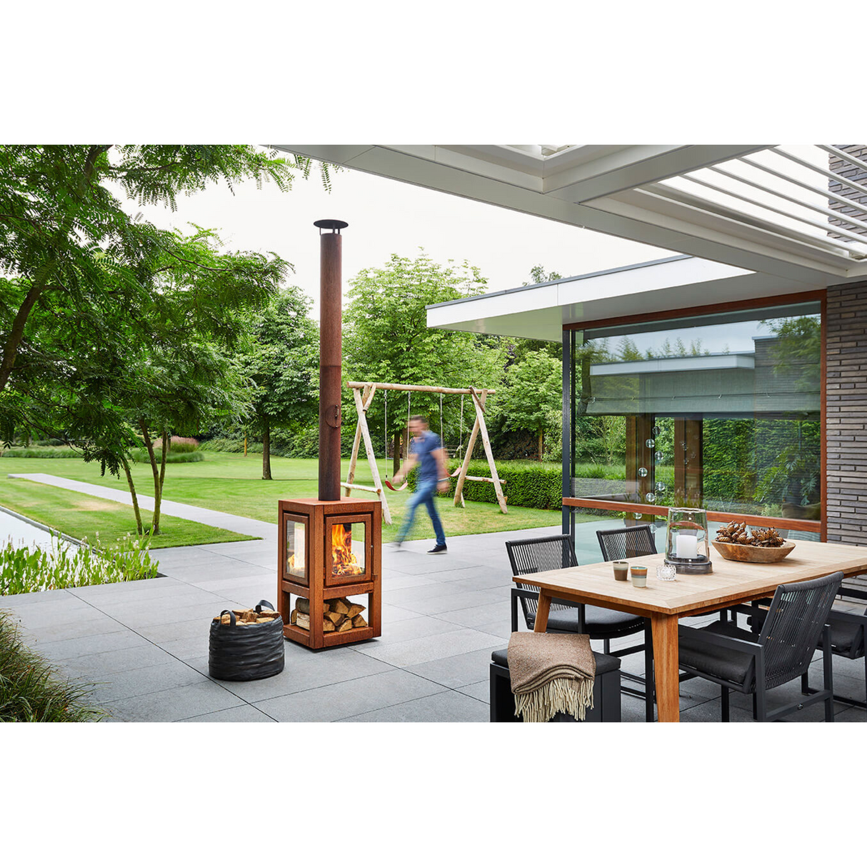 Quaruba XL Mobile 4-Sided Glass Matte Stainless Steel Outdoor Fireplace QUARUBA-XL-4-SS