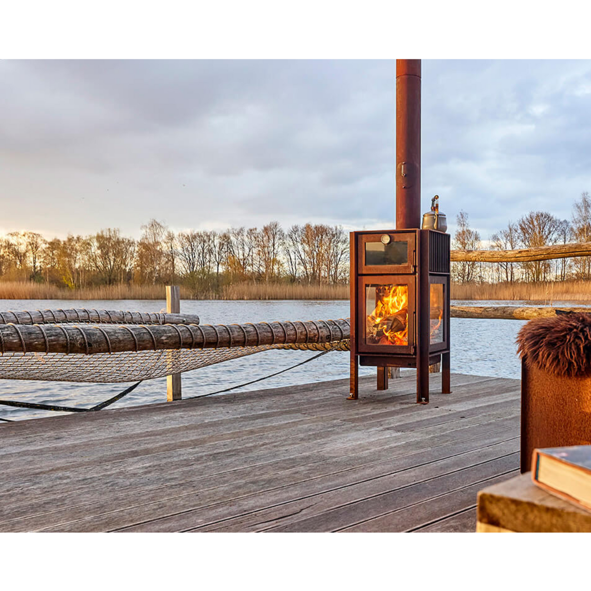 Quercus 3-Sided Glass Outdoor Fireplace with Oven QUERCUS