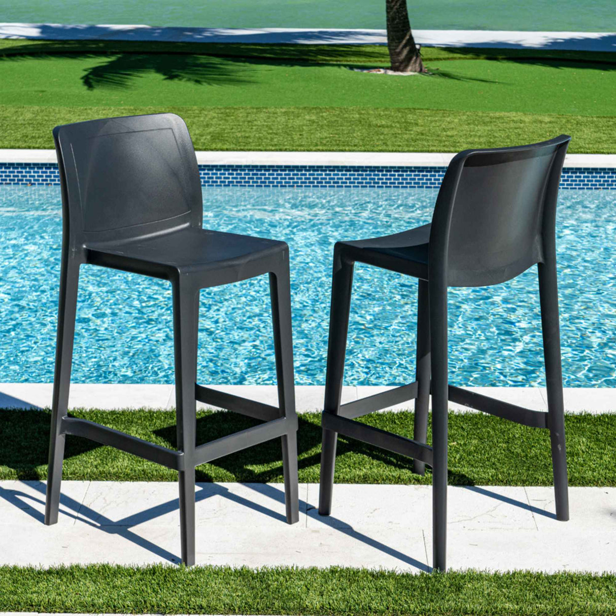 Rainbow Outdoor Luna Set of 2 Barstools - Anthracite