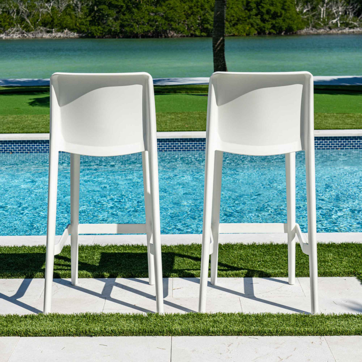Rainbow Outdoor Luna Set of 2 Barstools - White