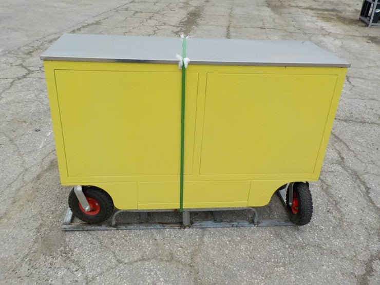 Chery Industrial 4.5ft Heavy Duty Mobile Workbench with 7 Drawers & 2 Cabinets