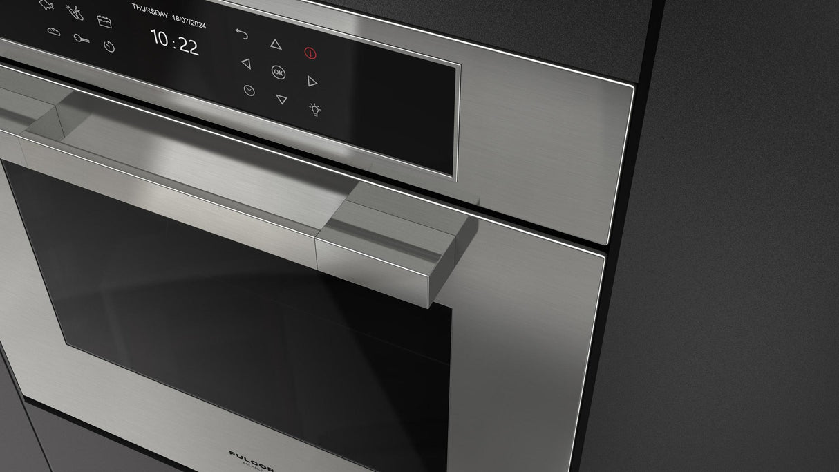 Fulgor Milano Matteo 700 Series 24" Stainless Steel Single Wall Electric Multifunction Oven F7MSM24S1
