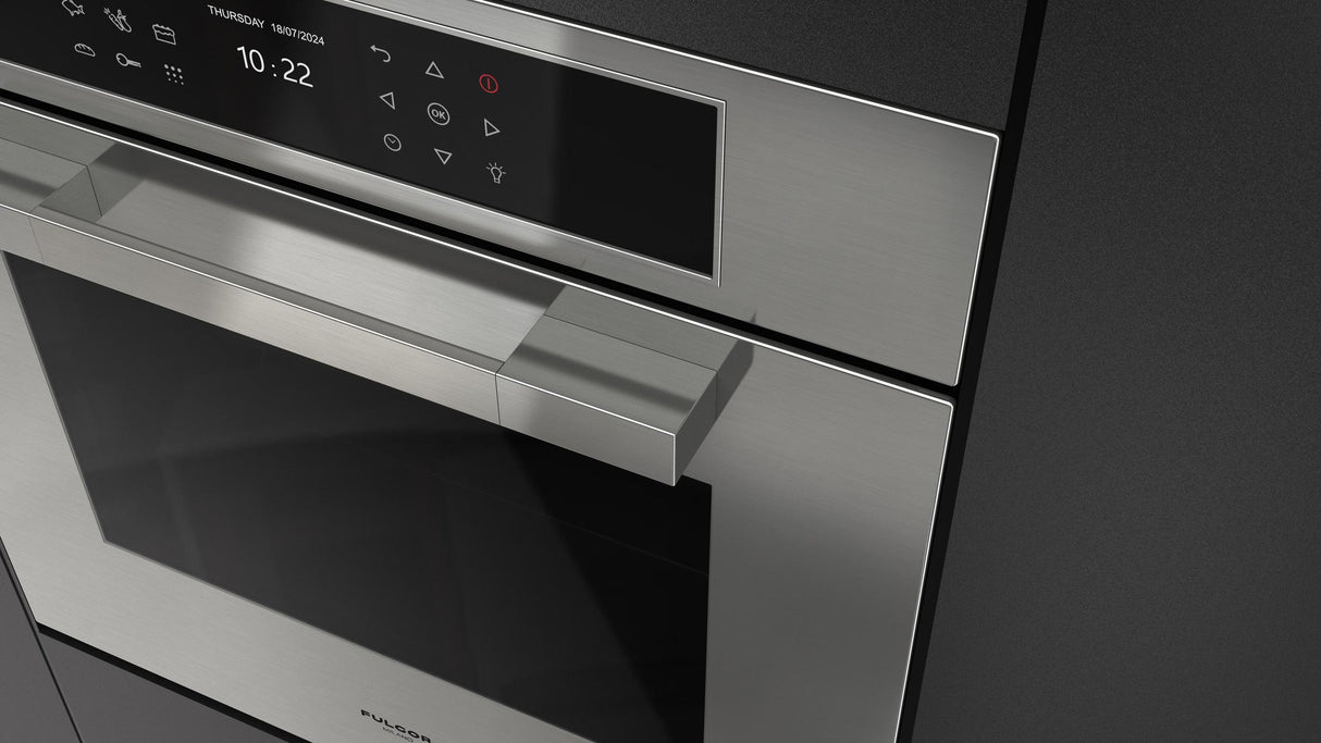 Fulgor Milano Matteo 700 Series 24" Stainless Steel Single Wall Electric Self-Clean Oven F7MSP24S1