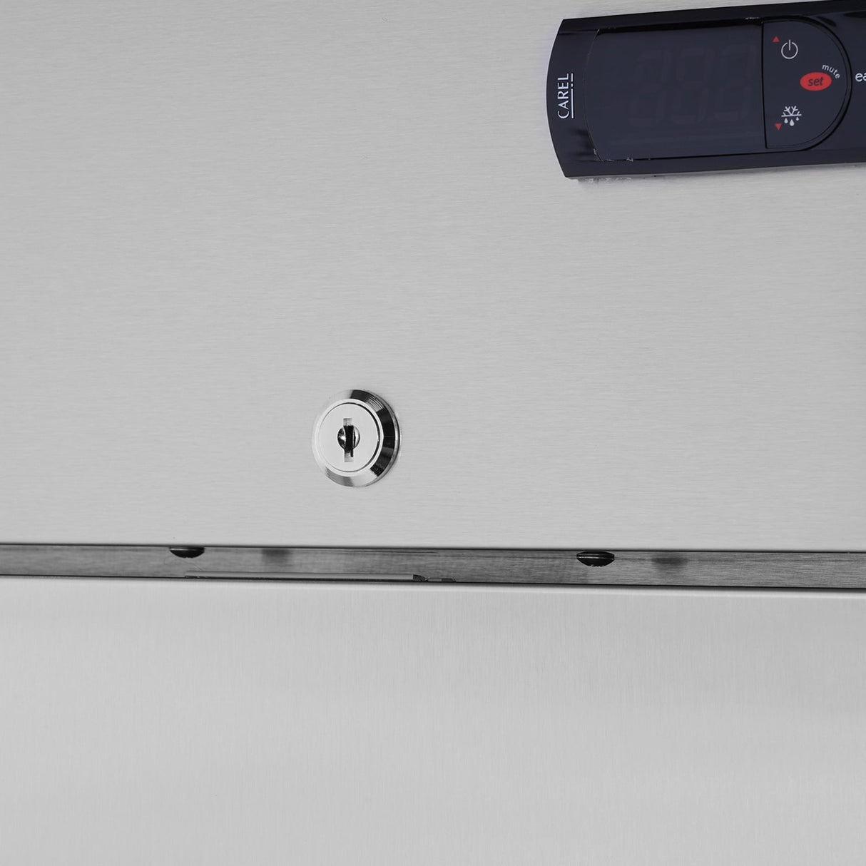 Chery Industrial 27"W Commercial Freezer 19 cu. ft. Single Solid Door Reach-In Freezer