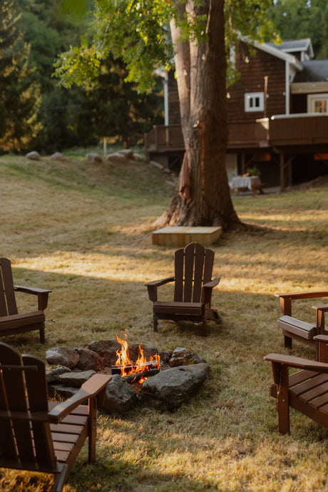 Creating the Perfect Cozy Atmosphere Around Your Fire Pit