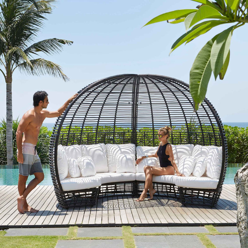 Skyline Design Nexus Daybed with Table and Sunbrella Cushions