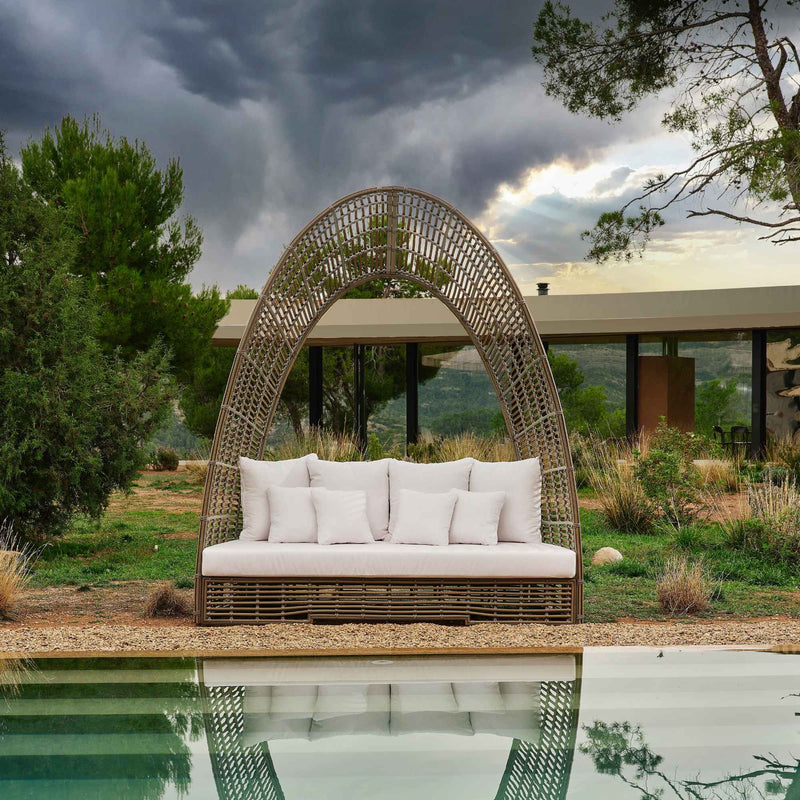Skyline Design Ruby Daybed with Sunbrella Cushion