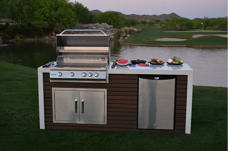 Kokomo Grills Classic Shiplap Built In Outdoor Kitchen with Waterfall Edge