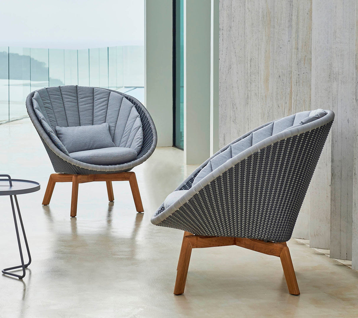 Peacock Outdoor Lounge Chair 5458RODGT-5458YS92