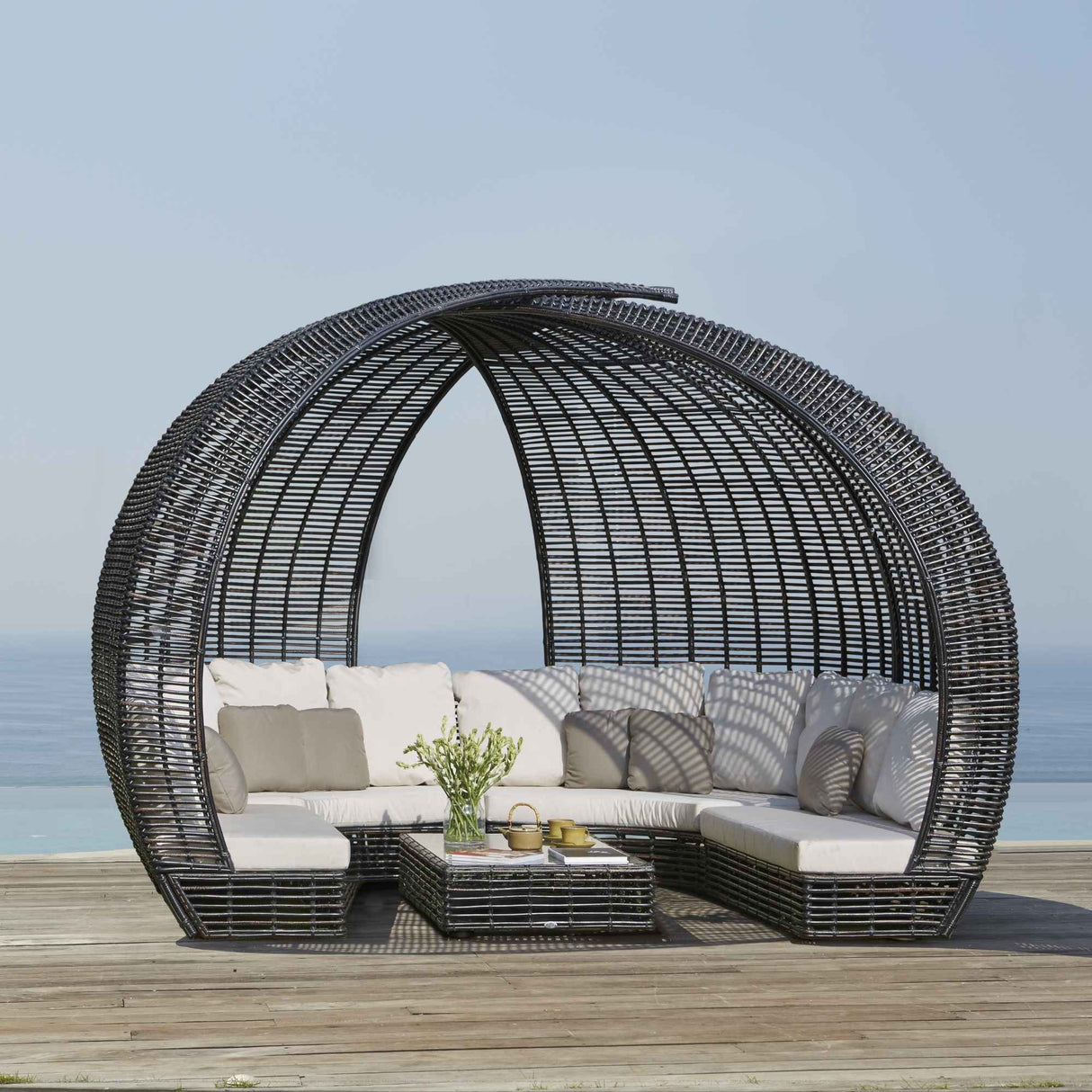 Skyline Design Sparta Daybed with Sunbrella Cushion