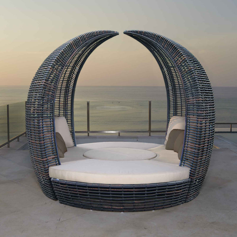 Skyline Design Halo Daybed with Sunbrella Cushions
