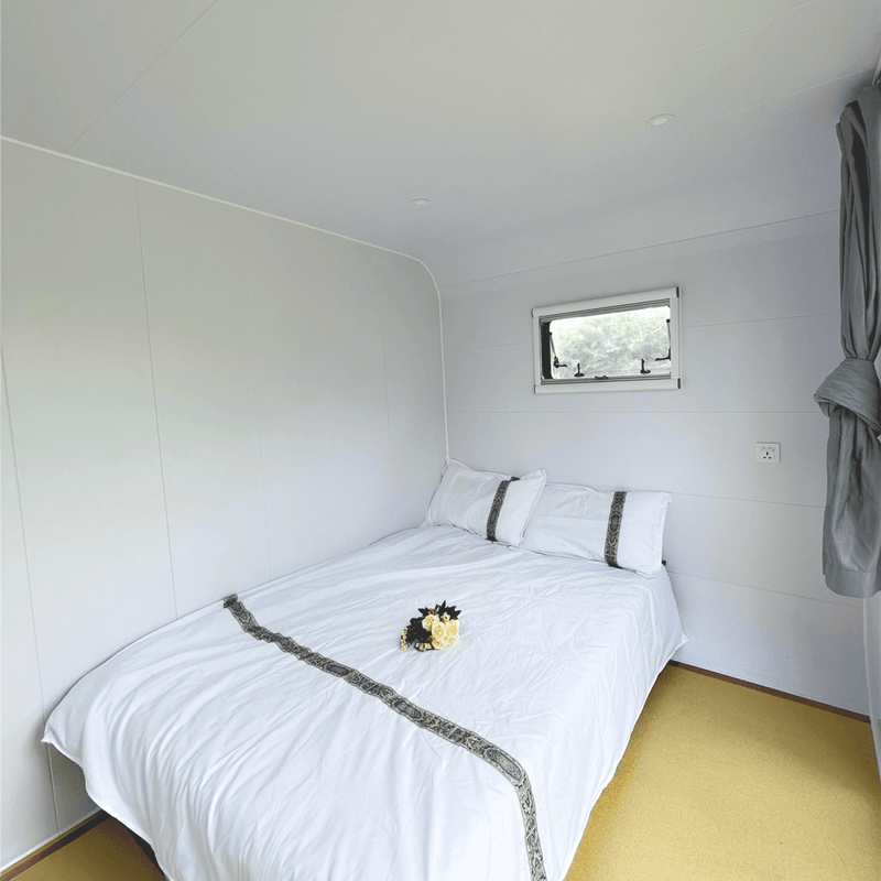 Chery Industrial 13ft Outdoor Living and Working Tiny House