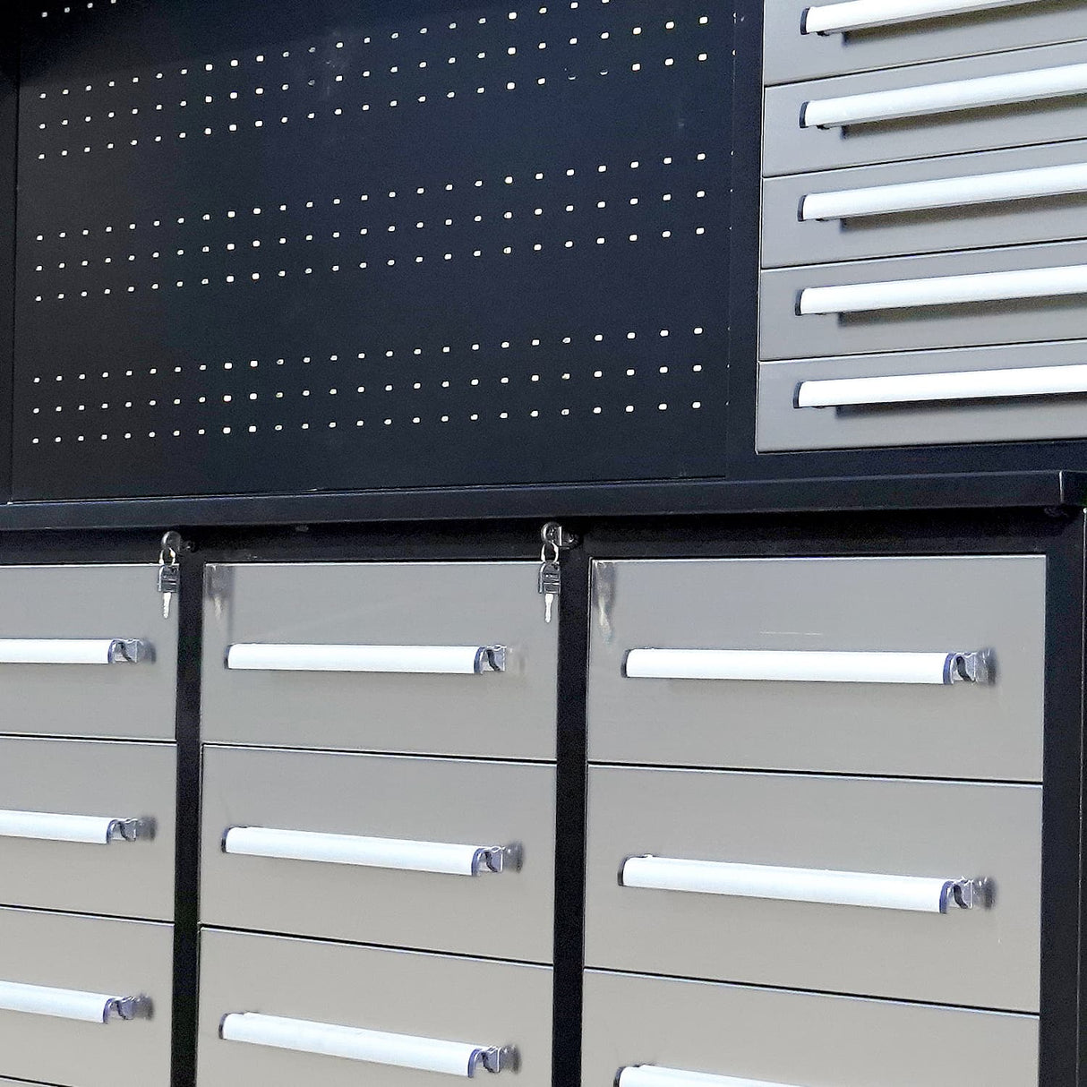 Chery Industrial 10ft Workbench Cabinet (30 Drawers, 2 Cabinets & 1 Pegboard)