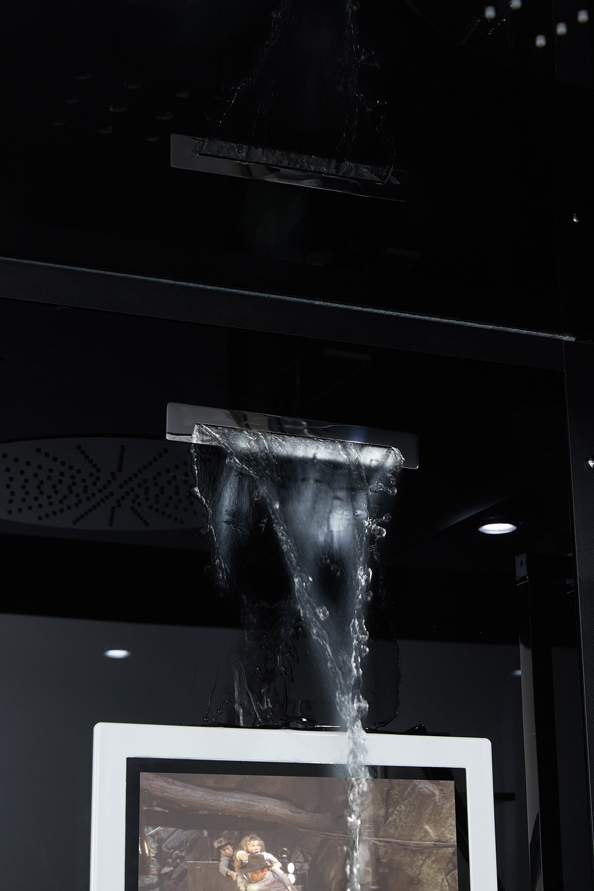 Maya Bath Platinum Lucca‑R 47″ × 33″ × 88″ Steam Shower