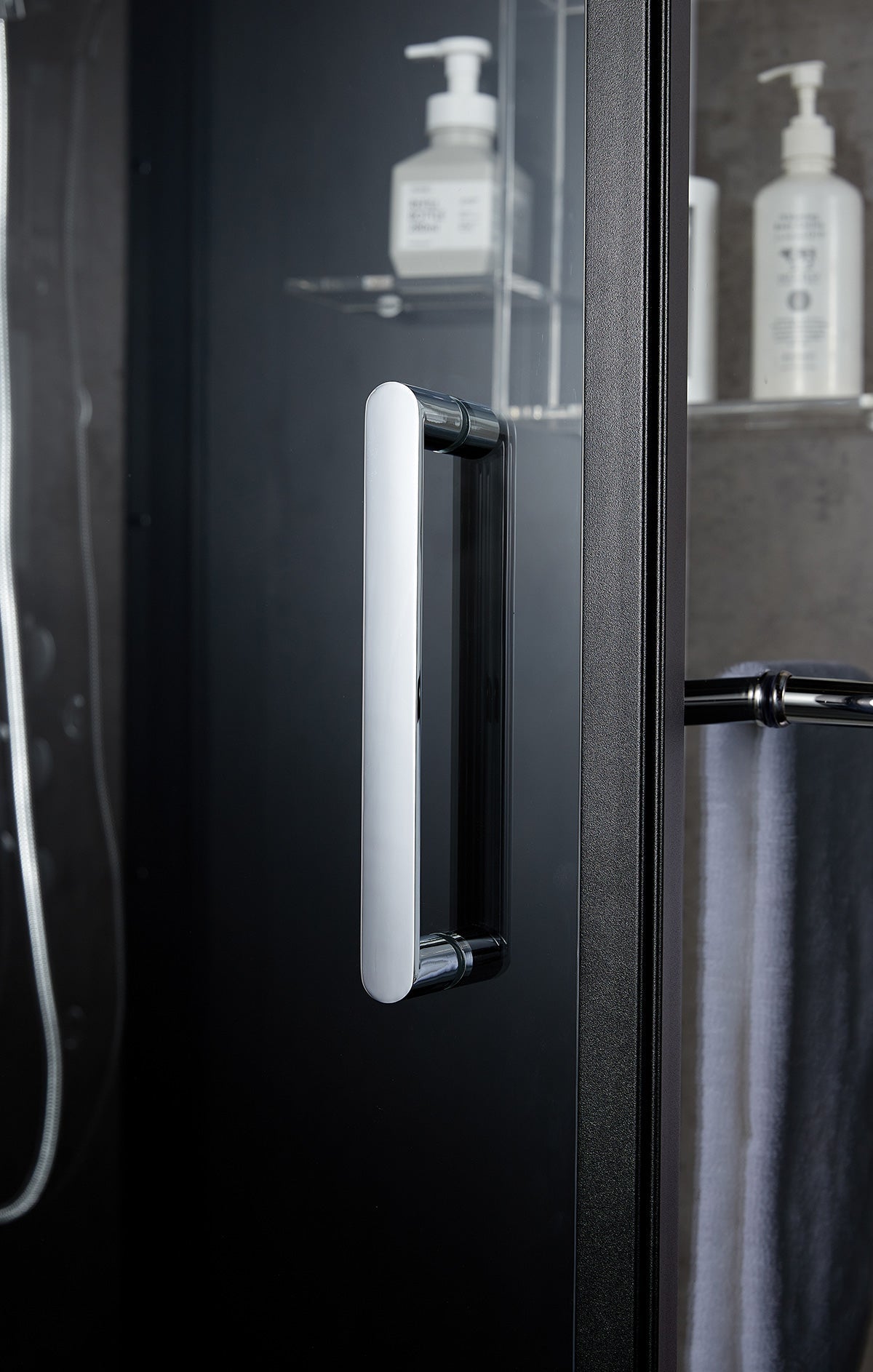 Maya Bath Platinum Lucca‑R 47″ × 33″ × 88″ Steam Shower