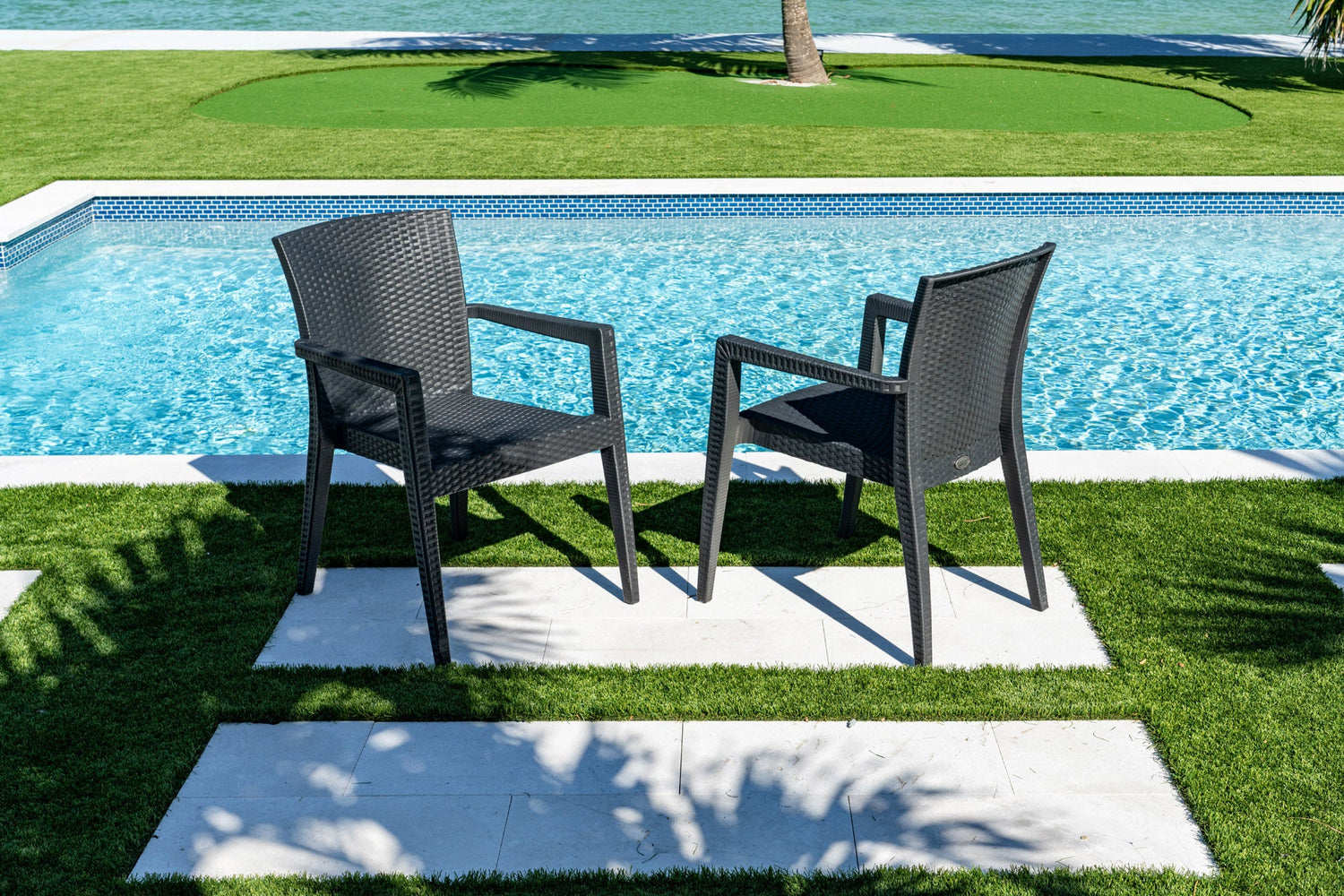 Rainbow Outdoor Montana Set of 2 Stackable Armchair-Anthracite