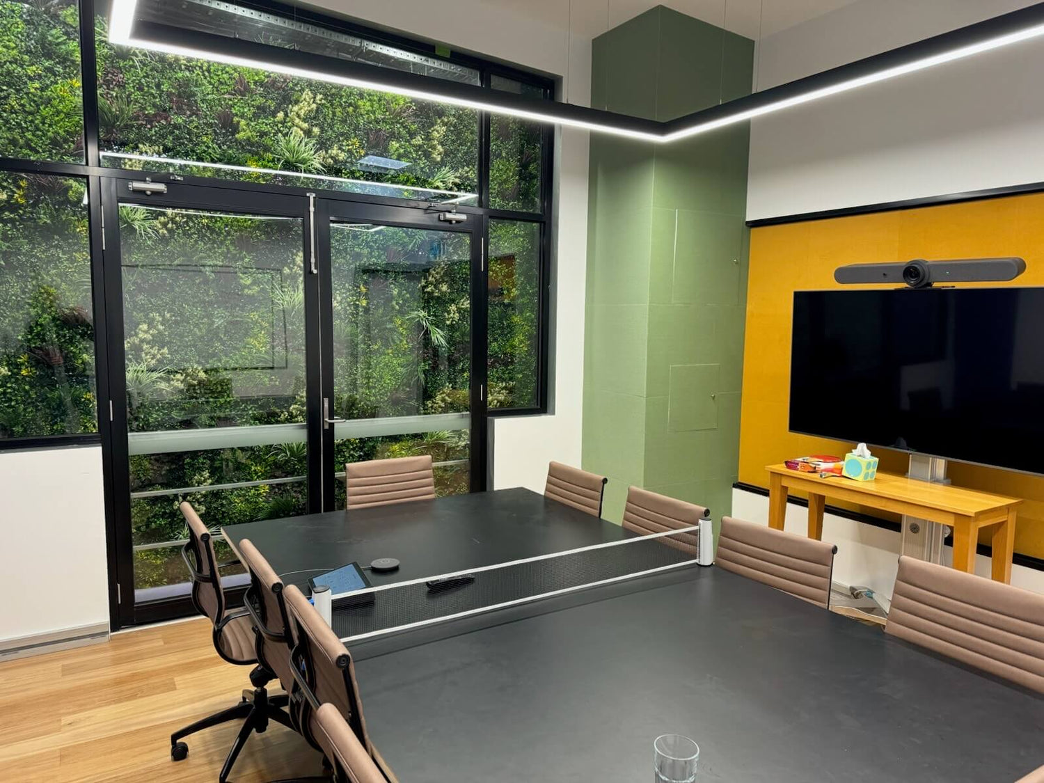 Designer Plants USA Evergreen Triptych Vertical Garden Wall Set 3 Pieces UV Resistant