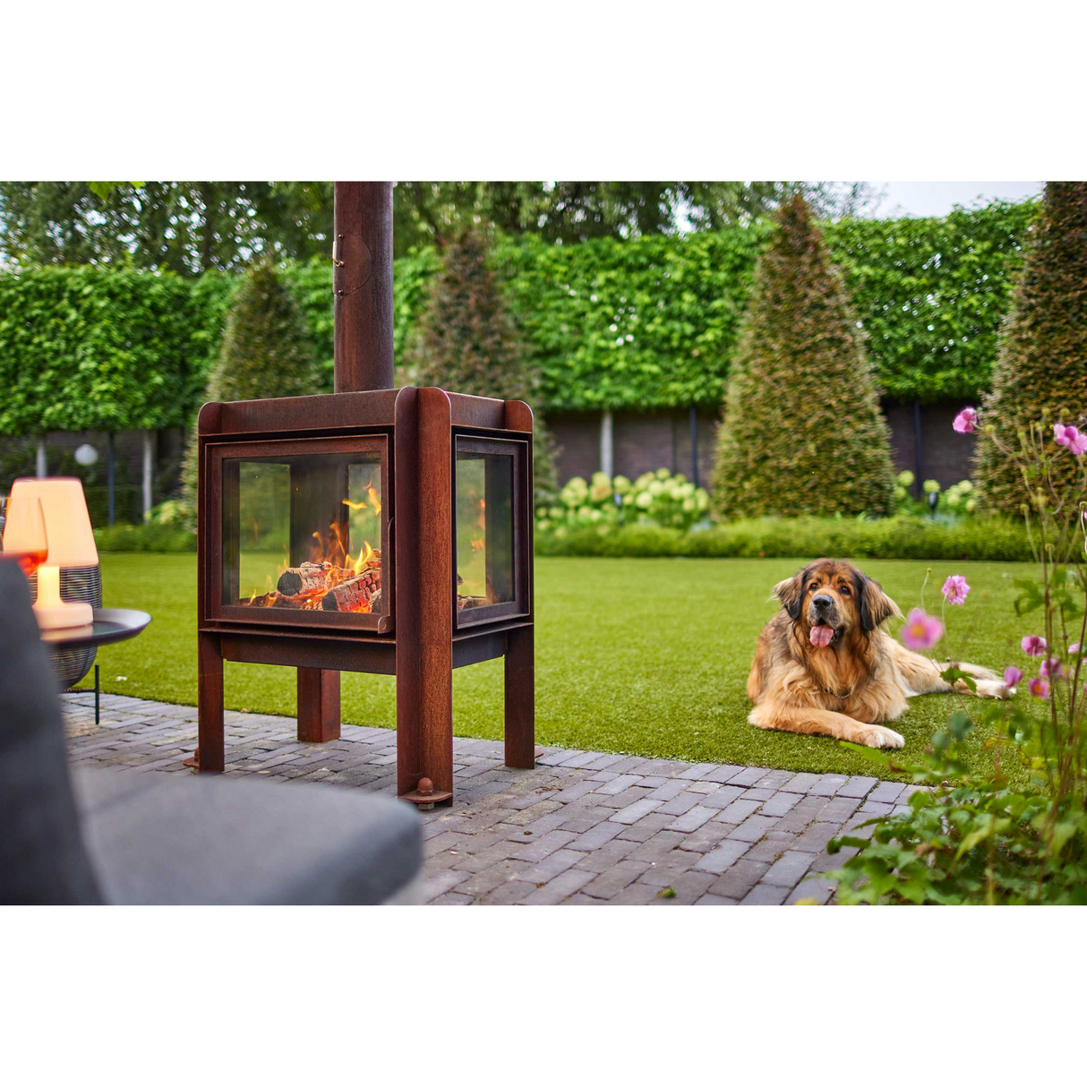 Fennek 80 4-Sided Glass Outdoor Fireplace FENNEK-80-4