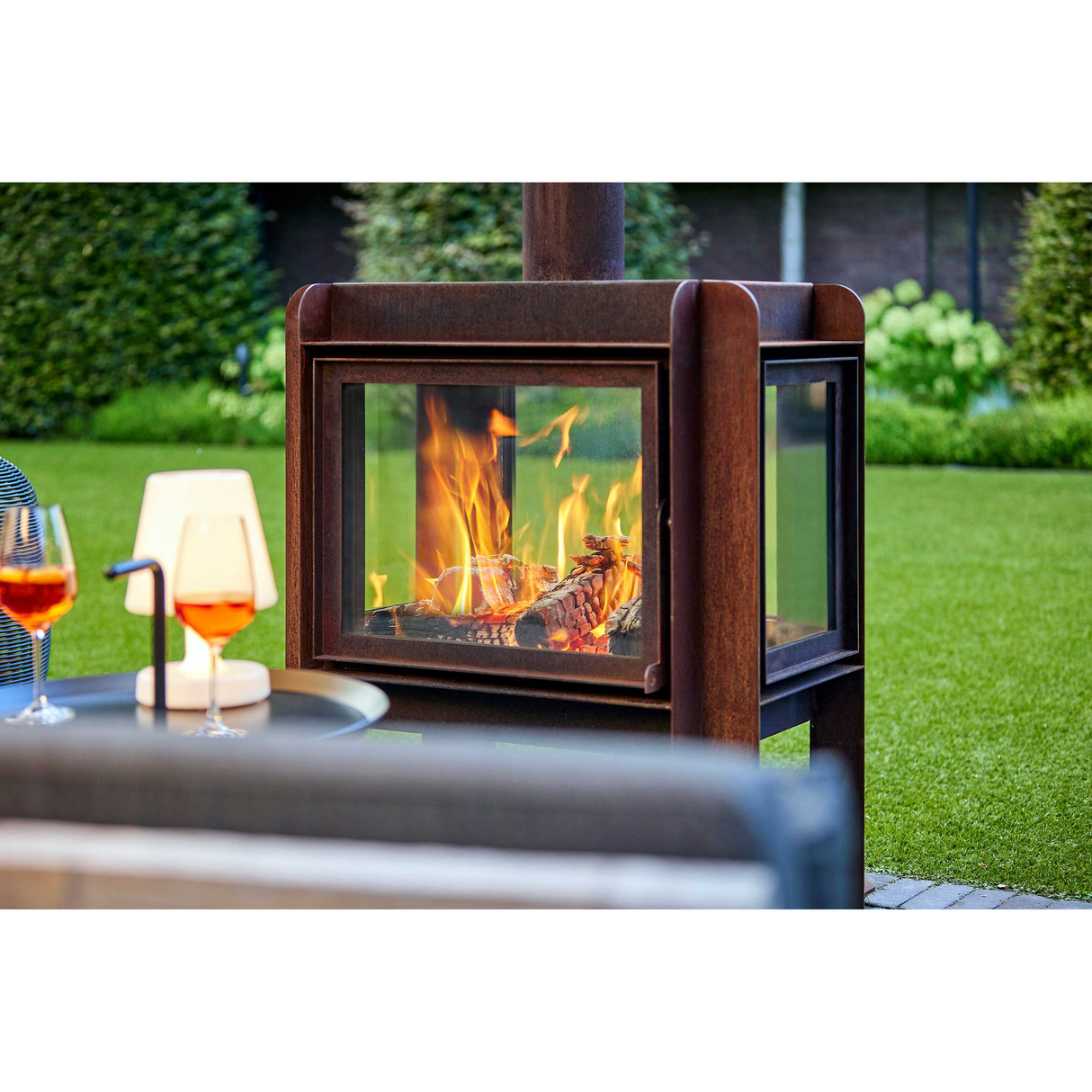 Fennek 80 4-Sided Glass Outdoor Fireplace FENNEK-80-4