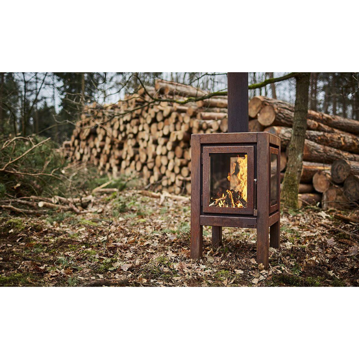 Quaruba XL 3-Sided Glass Outdoor Fireplace QUARUBA-XL-3