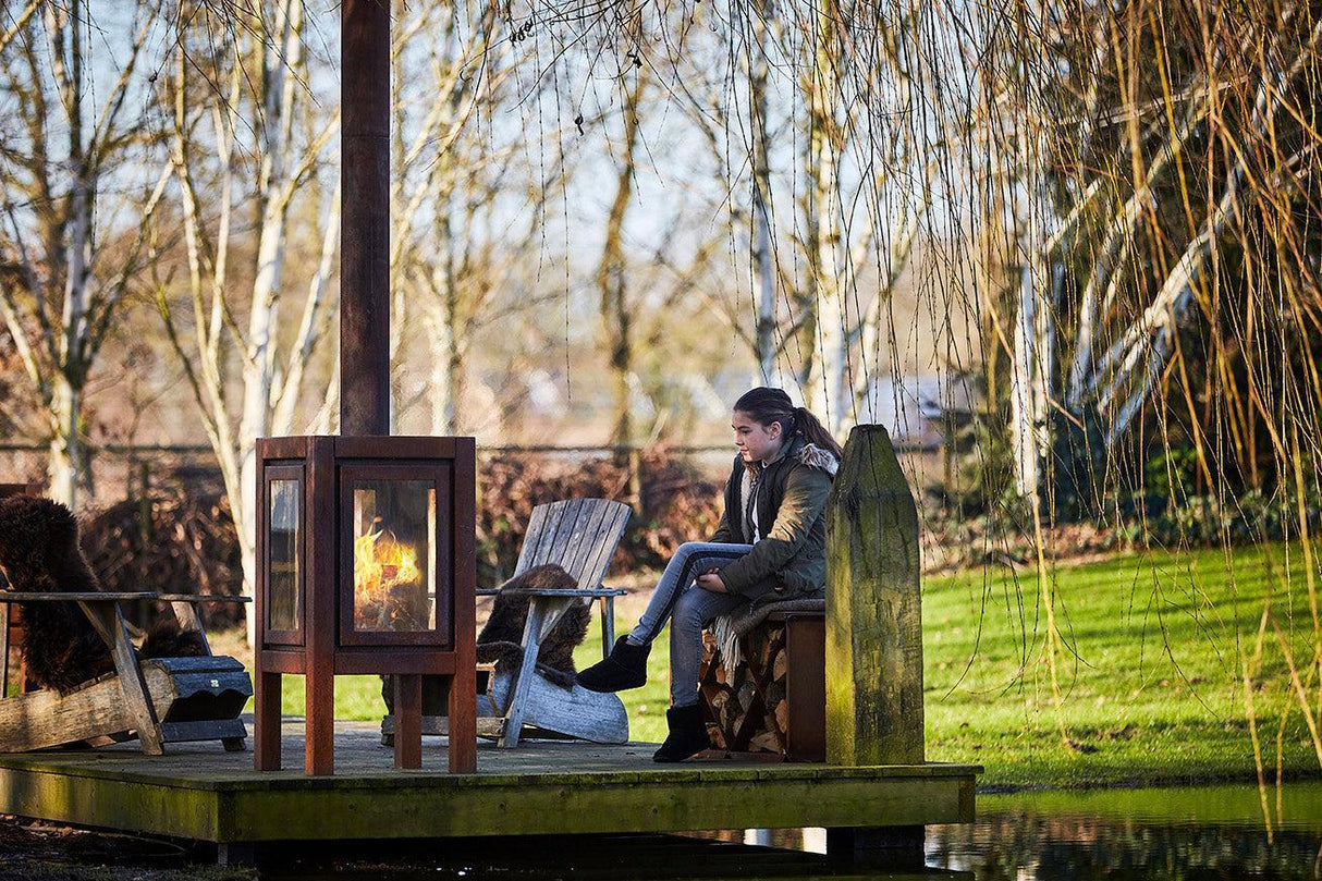 Quaruba XXL 3-Sided Glass Outdoor Fireplace QUARUBA-XXL-3