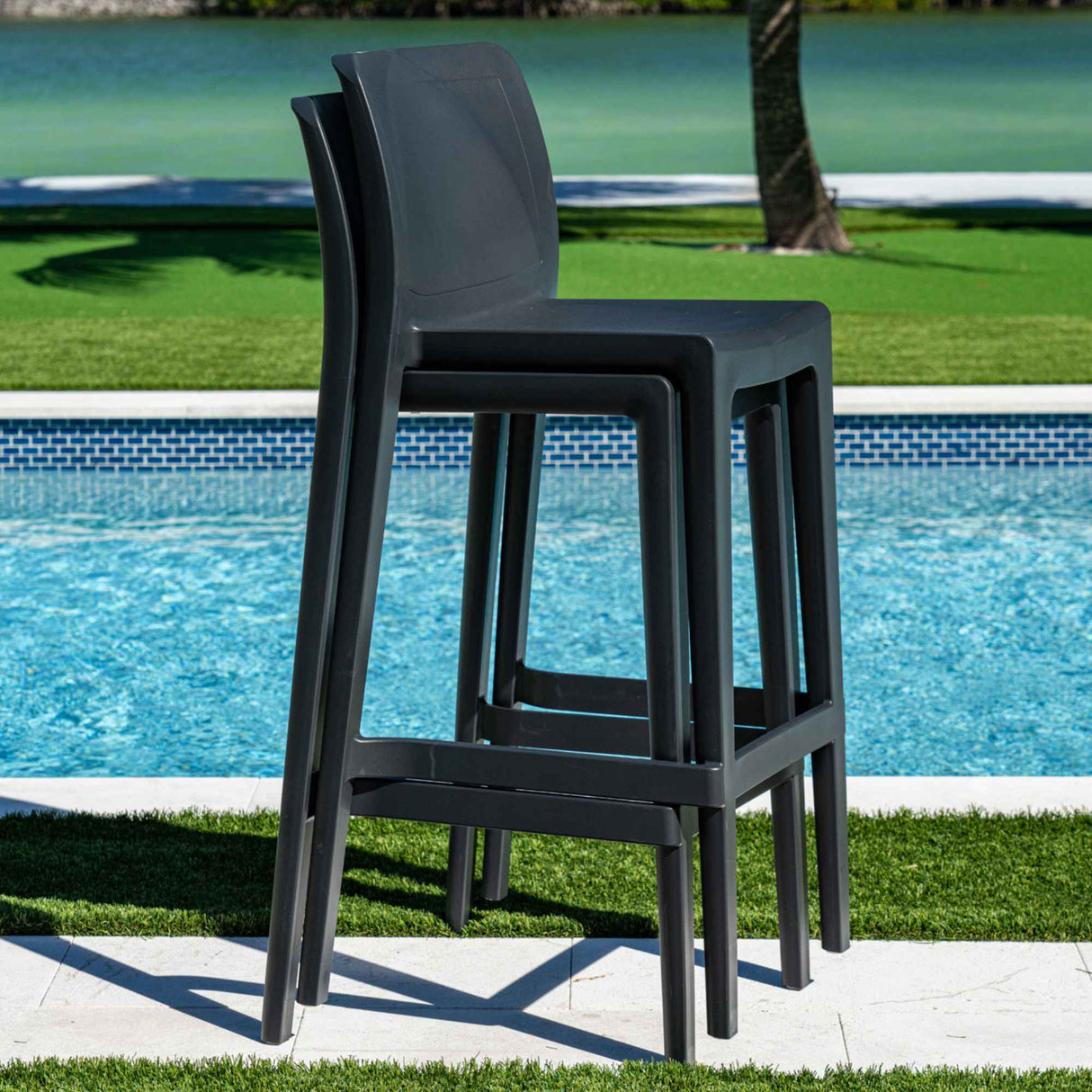 Rainbow Outdoor Luna Set of 2 Barstools - Anthracite