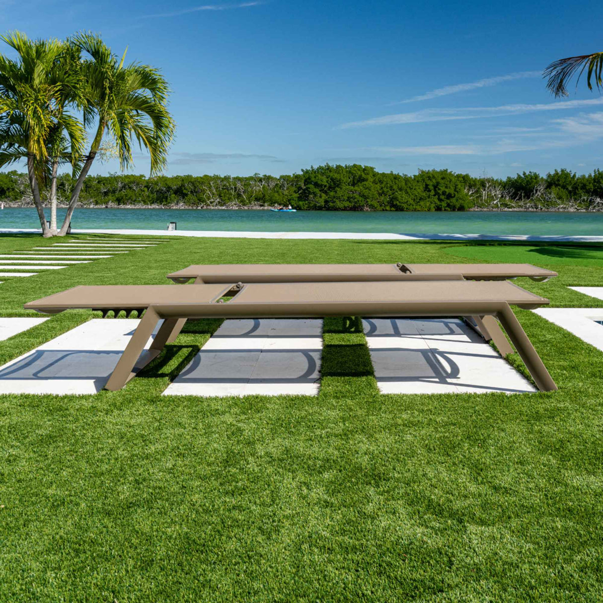 Rainbow Outdoor Odessa Set of 2 Chaise Loungers - Capuccino