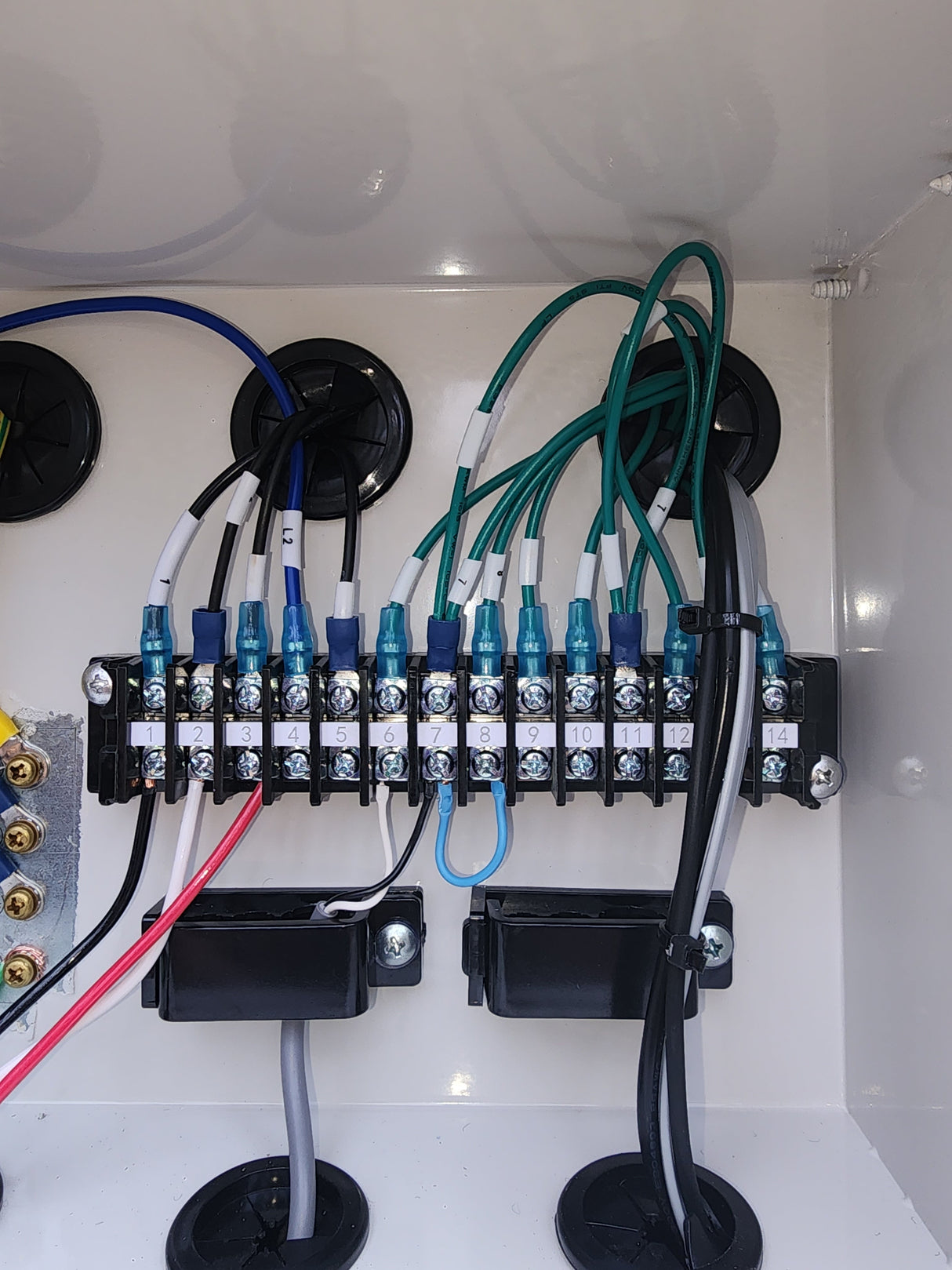 APOLLO Central Heat Pump - 42k BTU / 3.5 Ton - Air to Water - EVI Inverter DC Technology