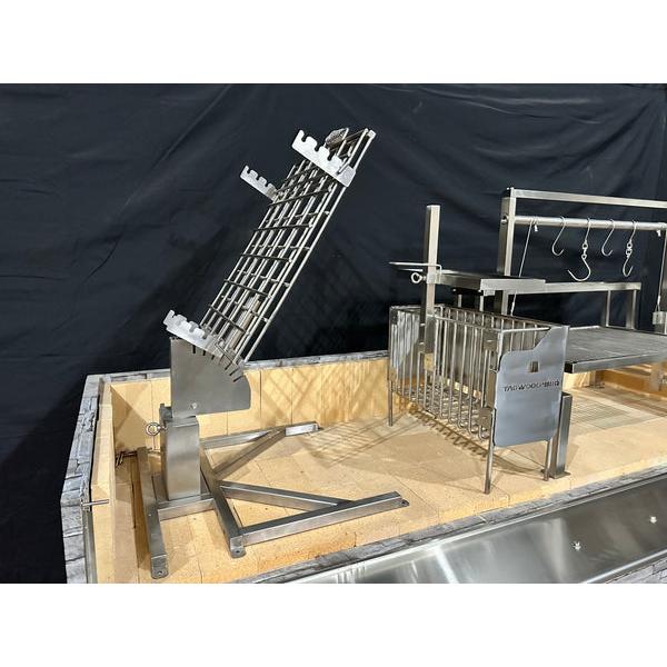 Tagwood BBQ Asador Style Basement Clamp Grill BBQ94SS